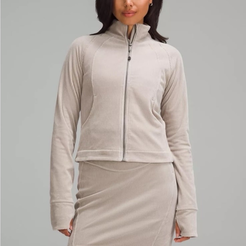 Lululemon scuba track Jacket velvet cord size 8